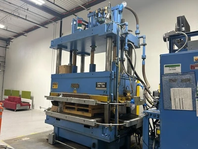 USED 2001 OTOOLE 260