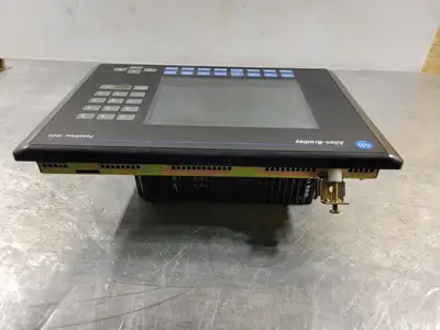 USED ALLEN-BRADLEY 2711-K10C8L1