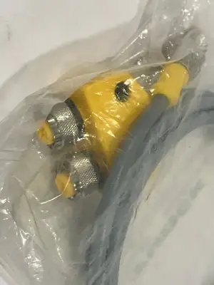 NEW TURCK SPLITTER CABLE 4-PIN M12 U0163-36