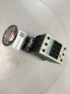 USED SIEMENS 3RT1035-1AK60