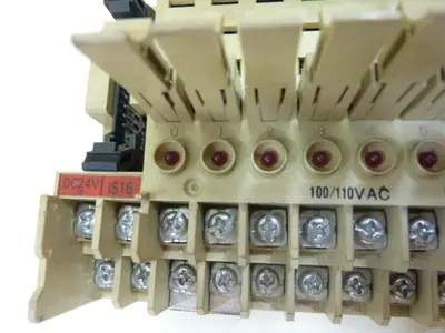 USED OMRON P7TF-IS16-KU