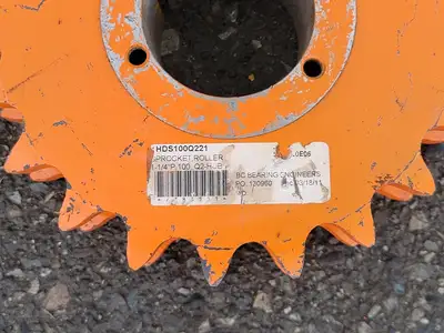 NEW BC BEARING HDS100Q221