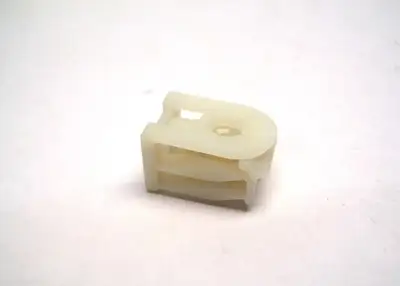 Lot of (300) White Clip Style Cable Tie Mount Vario Clip 1/2" x 1" - New Other