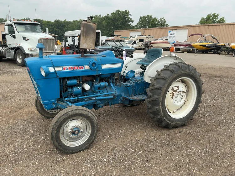 Used FORD 2000 Agricultural Tractors Michigan US | Miedema Asset Management Group #1320030