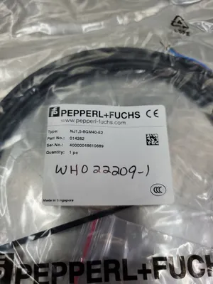 Pepperl+Fuchs NJ1,5-8GM40-E2 (P/N: 014262) Sensor. 5D-19