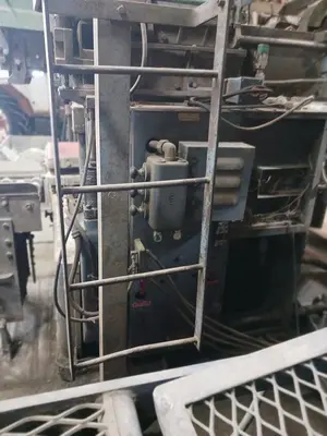 Used 1985 COLUMBIA 22 PIT STYLE Block Making Machines Quebec CA | DIT Equip #1412428