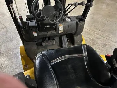 Used YALE GLP050MX Liquid Propane Forklifts Illinois US | Somerset Equipment Sales #1546200