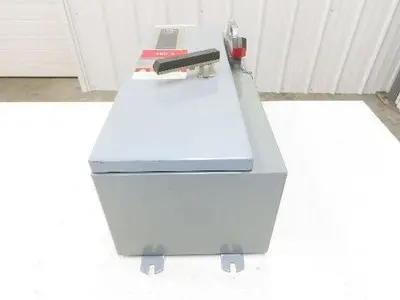 Square D 512-BJB-6-24 Combination Dual Motor Starter 10Hp 3Ph Size 1