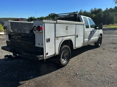 Used 2011 FORD F350 Service & Utility Trucks Ohio US | Proxy Equipment #1385234