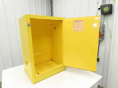 Flammable Safety Cabinet 12 Gal Yellow Manual Close No Shelf