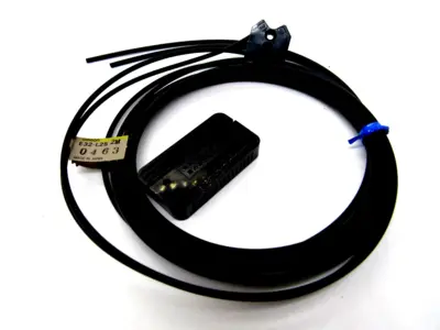 NEW OMRON E32-L25 PHOTOELECTRIC SWITCH E32L25
