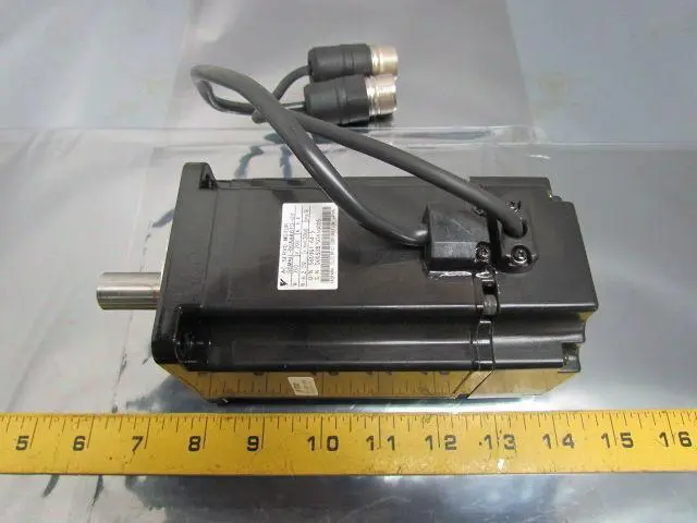 Used OMRON YASKAWA _UNKNOWN_ Servo Motors | Arrow Industrial #622387