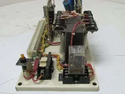 Leybold-Heraeus 0800912-2 Rev C D.C. Power Supply Needs Capacitor Resoldered
