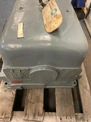 USED OIL GEAR DH-3525