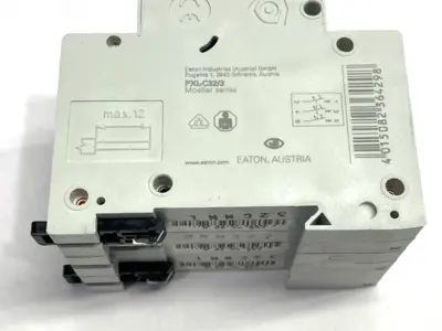 USED EATON MINIATURE CIRCUIT BREAKER 3-POLE 32A 400V 236429