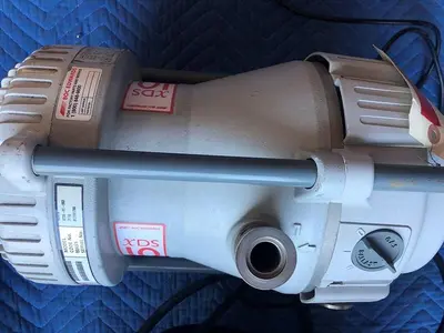 BOC EDWARDS XDS10 DRY SCROLL PUMP