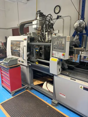 TOSHIBA EC110SX Injection Molding Machines | Lion Machinery (3)