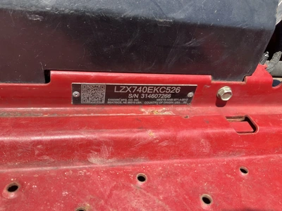 USED 2014 EXMARK LAZER Z