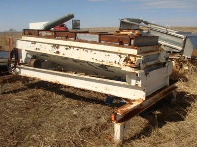 Used _UNKNOWN_ _UNKNOWN_ Rectangular Screeners Minnesota US | A&I Equipment #1317740