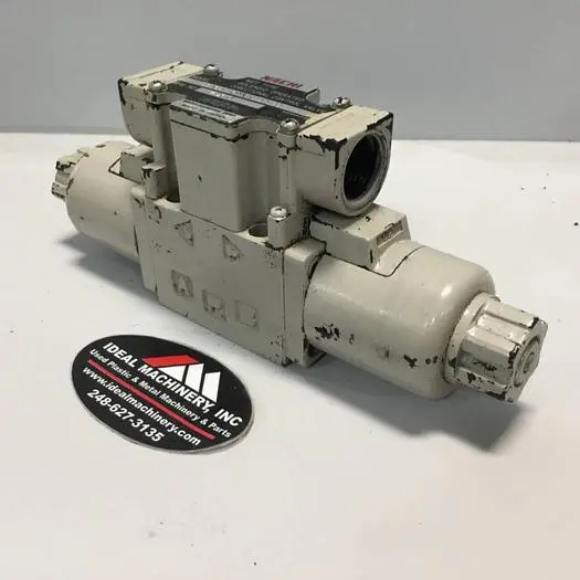 Used NACHI SS-G01-C9-GR-D2-20 Valves/Fittings Michigan US | Ideal Machinery #601336