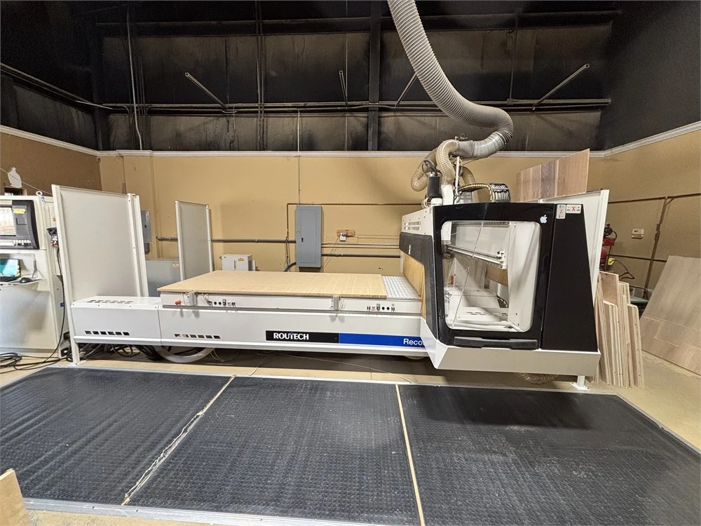 USED 2005 SCM ROUTECH "RECORD125"