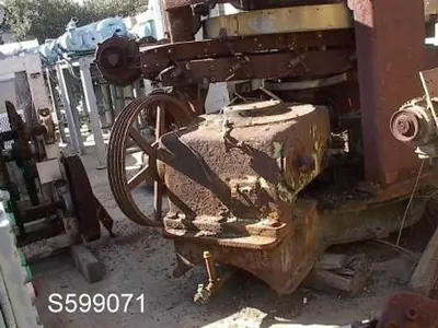 USED JONES P-300