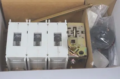 NEW ABB 1SCA022281R9410 LOAD BREAK SWITCH