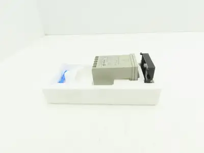Keyence RC-19 Digital Preset Counter 4-Digit LED 12-24VDC
