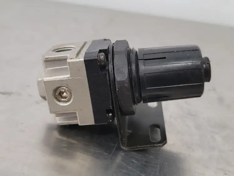Used SMC NAR2000-N02B Valves/Fittings British Columbia CA | Lenmark #258831