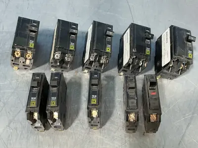 Used SQUARE D _UNKNOWN_ Circuit Breakers Ohio US | HGR 24 #1508127