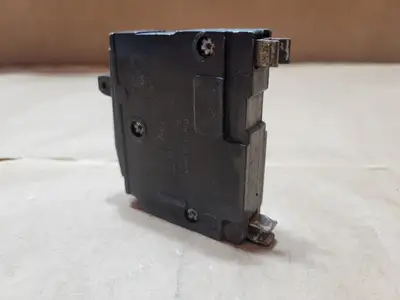 Used SQUARE D QO120 Switchgears British Columbia CA | Lenmark #1438662