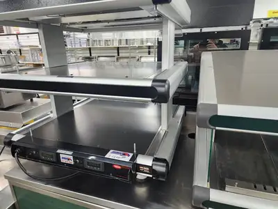 Used Hatco Used Hatco 30" Self Service Countertop Heated Display Warming Shelf Countertop Display Warmers Illinois US | Falcon Restaurant Supply #1376681
