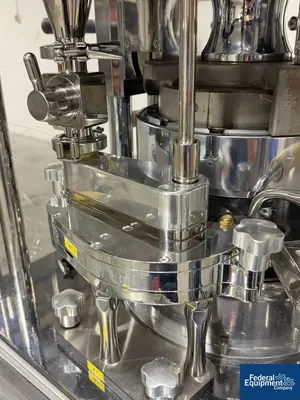 Used Riva Riva Piccola DC Bilayer Tablet Press Tablet Presses Ohio US | Federal Equipment Company #1080199