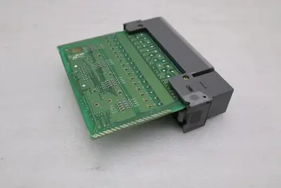 AB Allen-Bradley SLC500  1746-ITV16 Input Module Ser C 10-30VDC STK 5348A