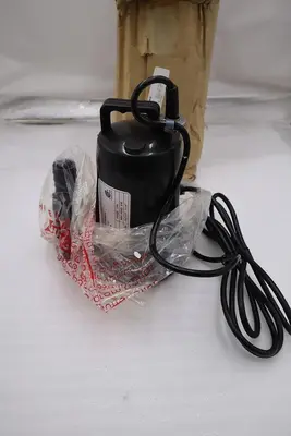 PRO PUMP Submersible Pump 1/4 HP 120 Volt 133.1720000315 STOCK H1177