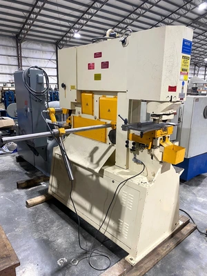 Geka Hydracrop 121 Ton Hydraulic Ironworker Model 110/A