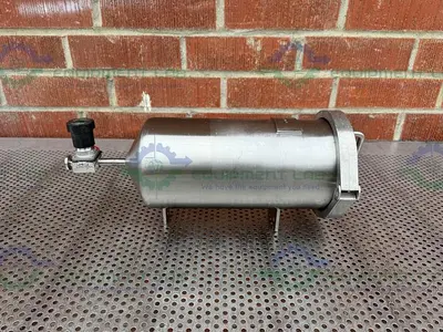 Unbranded 6 Liter Stainless Steel Vessel w/ ITT Vavle 1/2" Sanitary Fitting