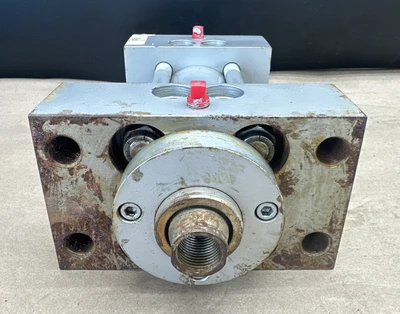 Used Milwaukee Cylinder H35 D10657 Cylinders Indiana US | J&J Industrial Supply #1271365