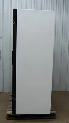 142-1127 True GDM-49-LD Glass 2 Door Cooler w LED