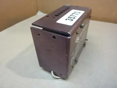 USED SOLA ELECTRIC 83-15-216-2