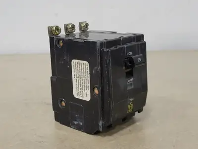 USED SQUARE D QOB320