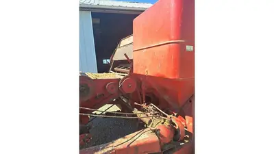 Used INTERNATIONAL 82 Combines Nebraska US | Trustworthy Equipment #1403423
