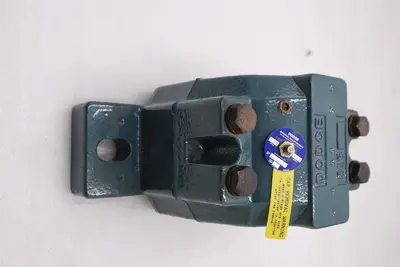 NEW Dodge 044003 Series 515 Pillow Block Bearing Housing STOCK H921A