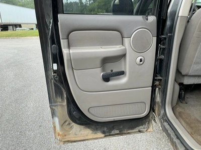 USED 2005 DODGE RAM 1500