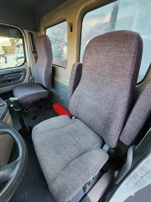 USED 2013 FREIGHTLINER CASCADIA 125