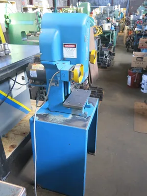 USED KENCO PUNCH PRESS 3K-7-100