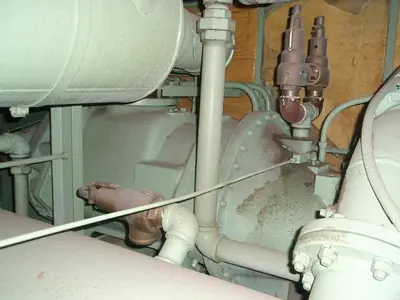 USED SULLAIR TS32 600