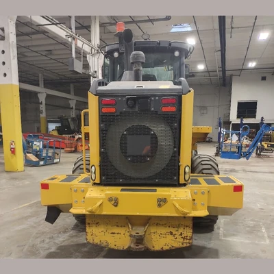 USED 2016 JOHN DEERE 624K