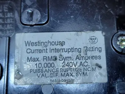 30 Amp 3 Pole 240 Volts Circuit Breaker