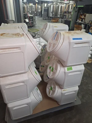 Used _UNKNOWN_ _UNKNOWN_ Restaurant Storage Containers Georgia US | Auction Management Corporation #1548436